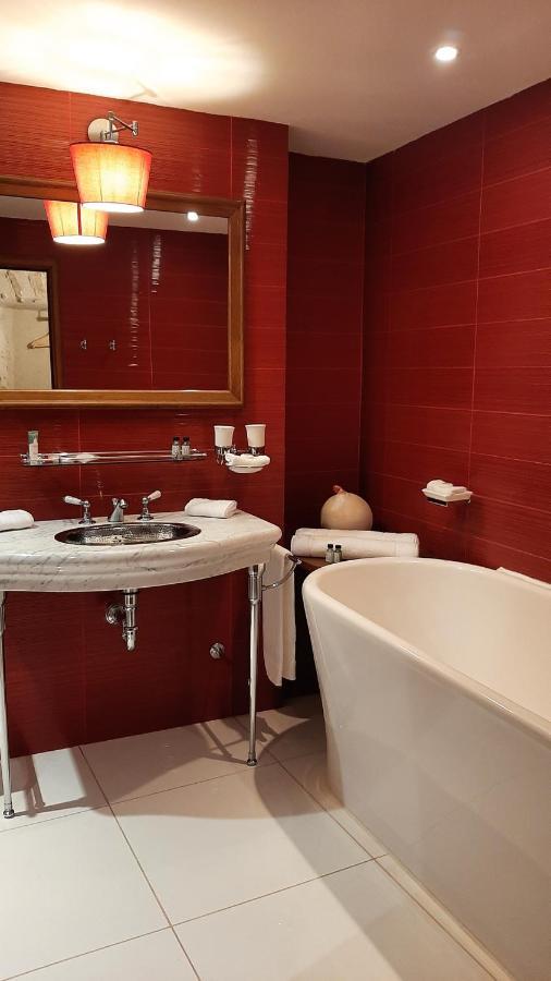 La Tour D'Enguernes Bed & Breakfast Montmeyan ภายนอก รูปภาพ