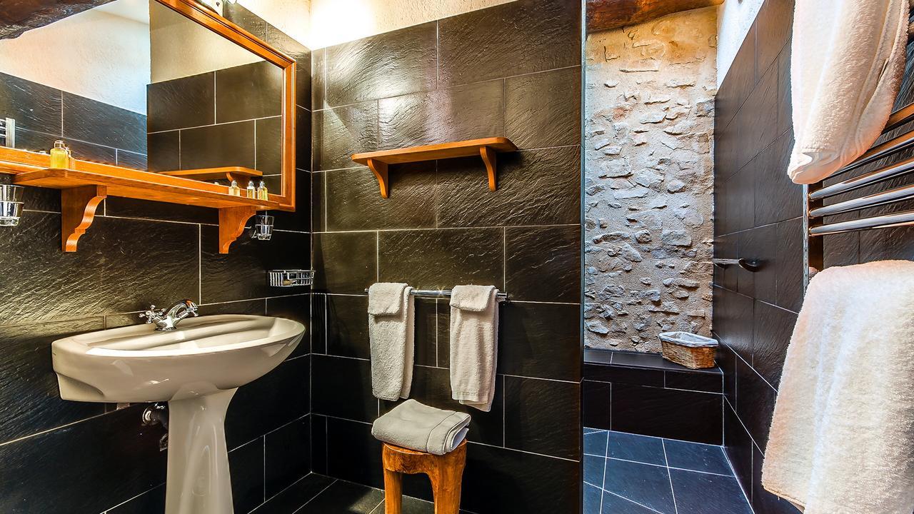 La Tour D'Enguernes Bed & Breakfast Montmeyan ภายนอก รูปภาพ